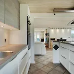 펜션 Stunning Home In Blavand With Sauna Blåvand