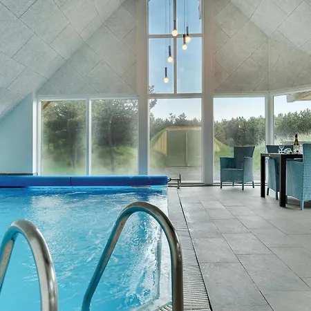 5 Bedroom Stunning In