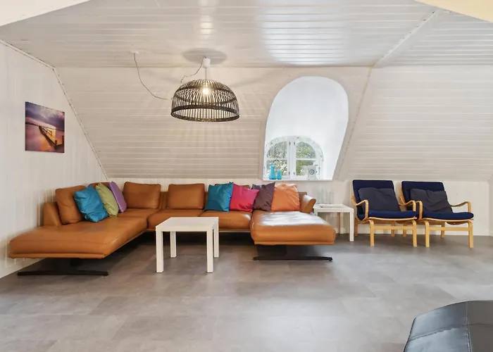 5 Bedroom Stunning In Blåvand