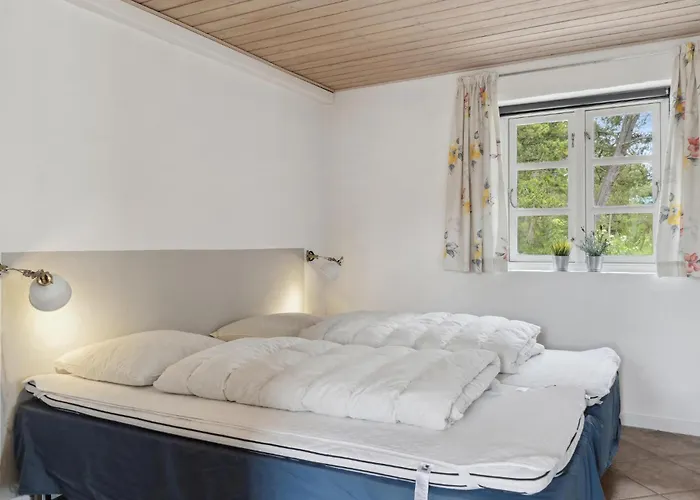 5 Bedroom Stunning In *